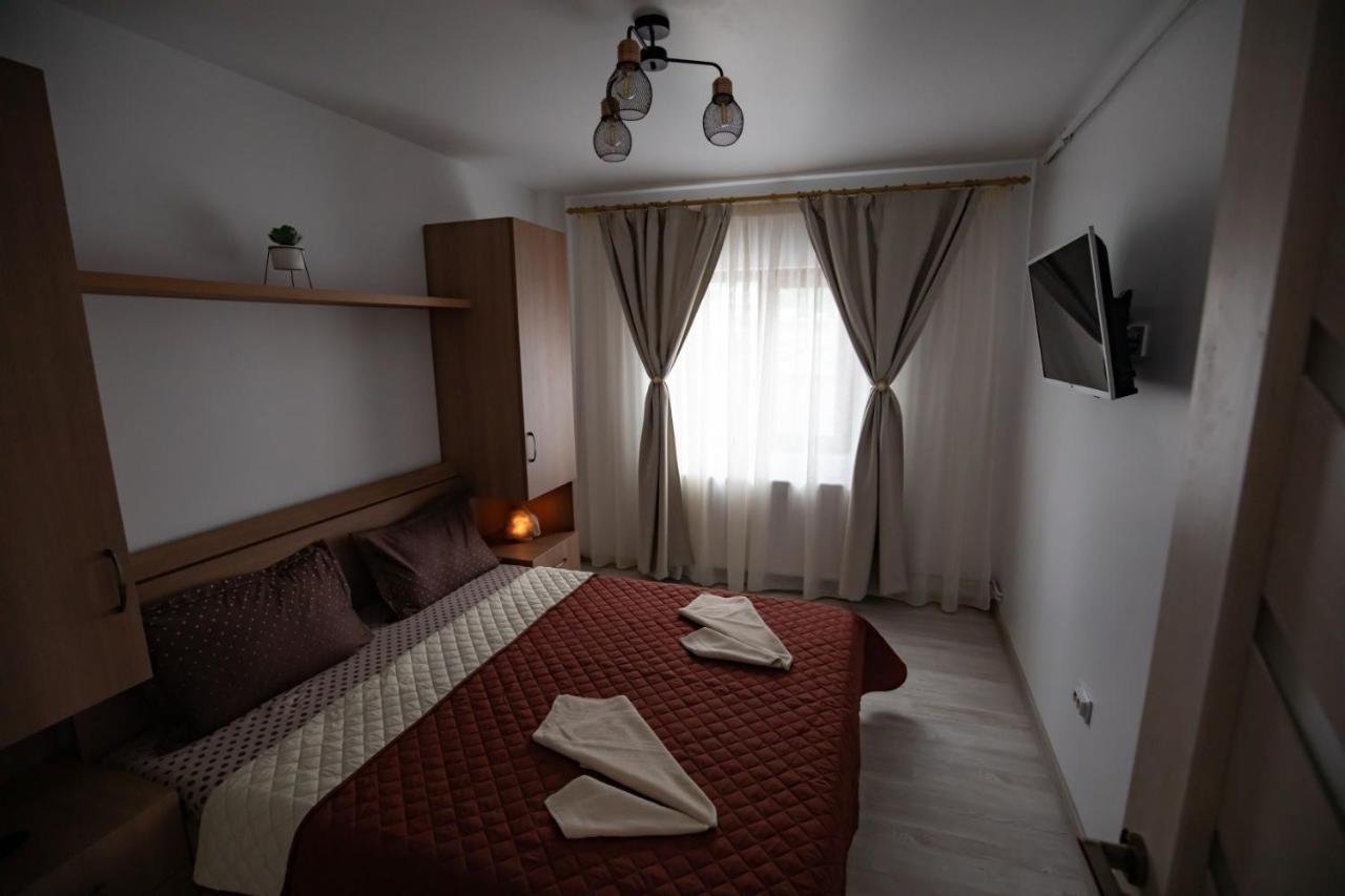 Apartament Natalia Tîrgu Ocna Eksteriør billede